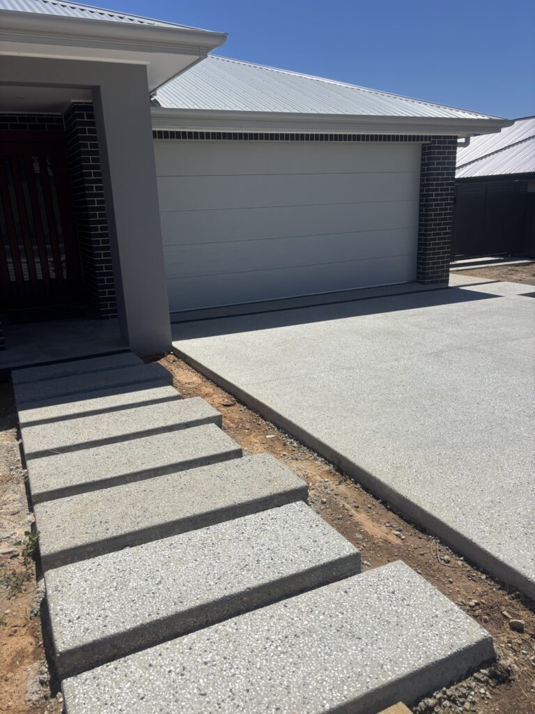 exposed aggregate concrete sydney, exposed concrete driveway sydney, exposed aggregate concrete driveway sydney